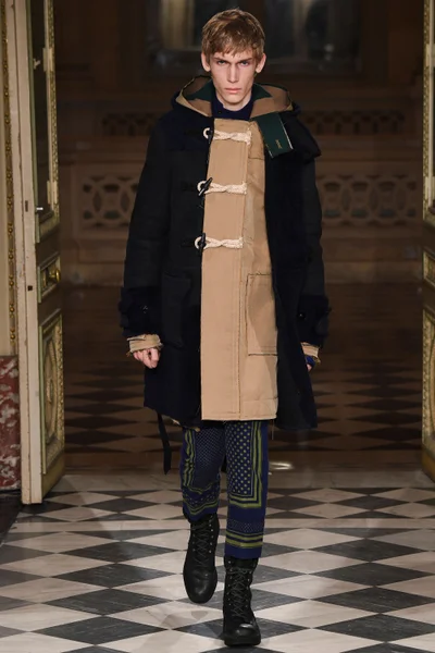 Look 1